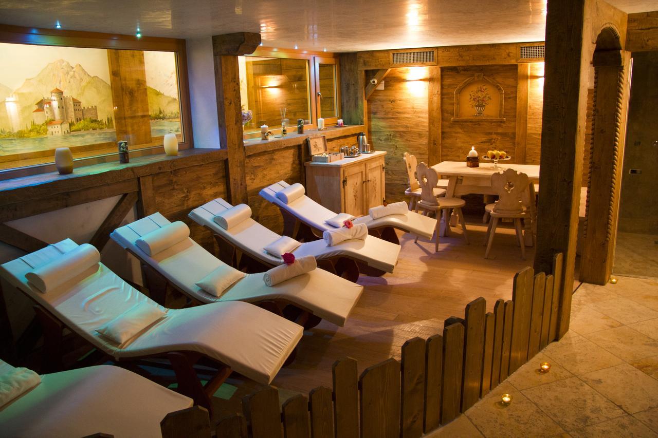 Hotel Lory Пинцоло Экстерьер фото